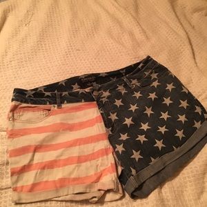 Flag print shorts